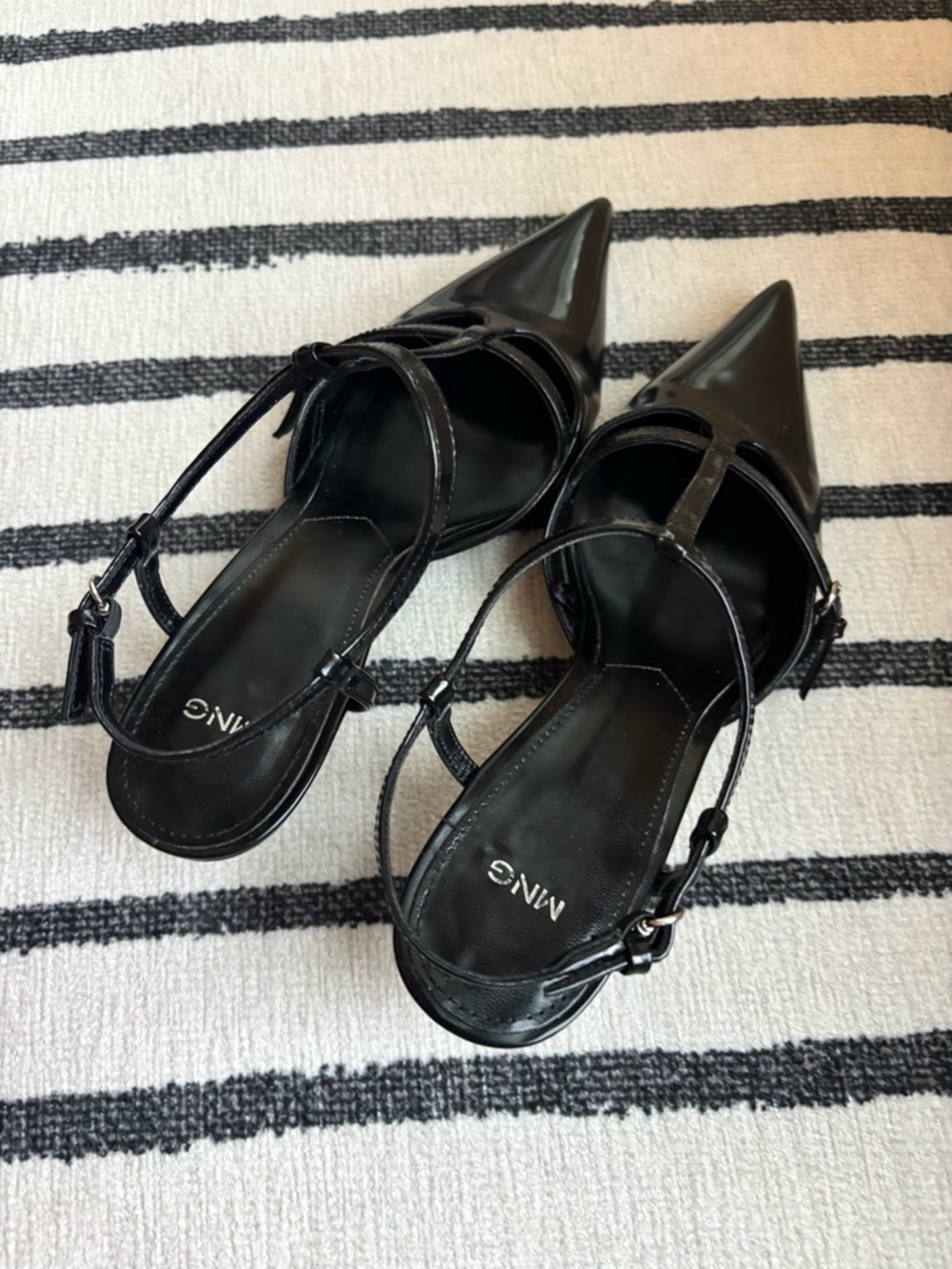 Mango Black Patent Leather Pointed T-Strap Heels with Ankle Buckle Size 38 - Picture 2 of 6